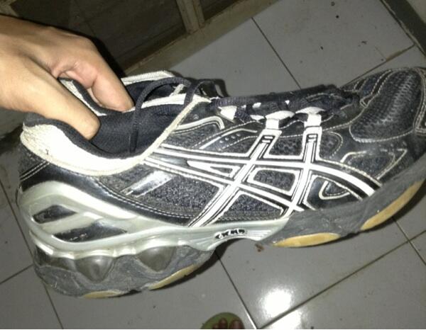 terjual sepatu asics gel volleycross 3 kaskus terjual sepatu asics gel volleycross 3 kaskus