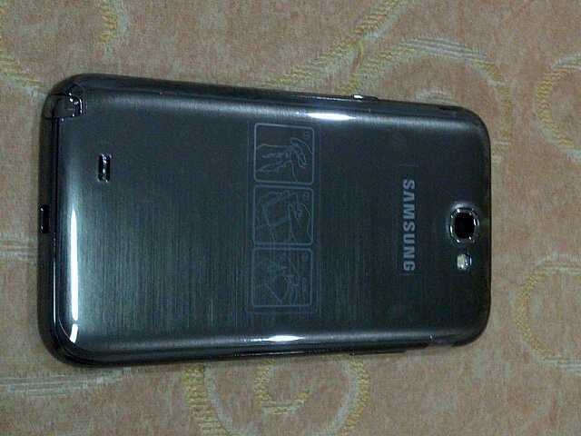 Samsung Galaxy Note II kondisi 99%..mulus..garansi sampai Nov 2013