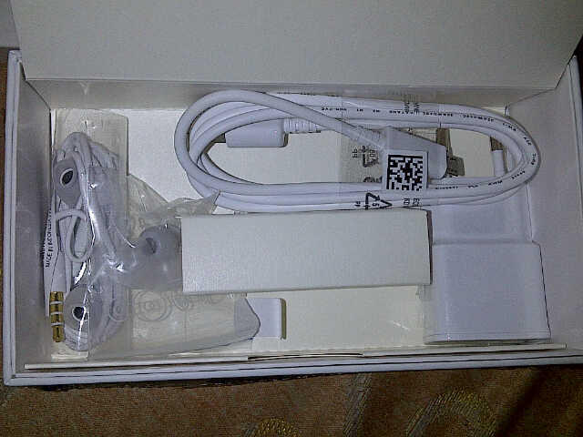 Samsung Galaxy Note II kondisi 99%..mulus..garansi sampai Nov 2013