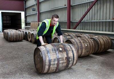 Mengintip Proses Pembuatan Whisky &#91;MASUK GAN&#93;
