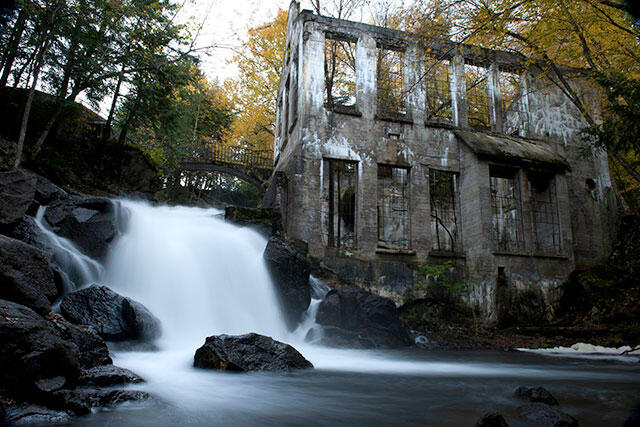 &#91;PICT&#93; Tempat Terlantar dan Reruntuhan Modern Yang Paling Indah