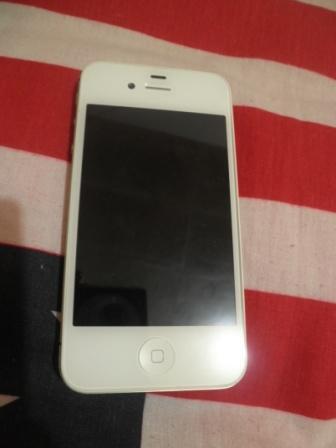 Iphone 4S white 64gb murah Surabaya