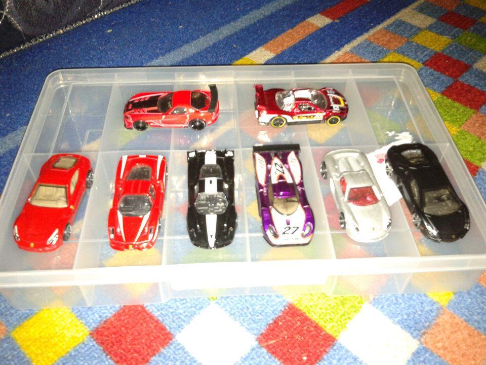 Terjual REPOST => Paket Hot Wheels & Matchbox Exotic 