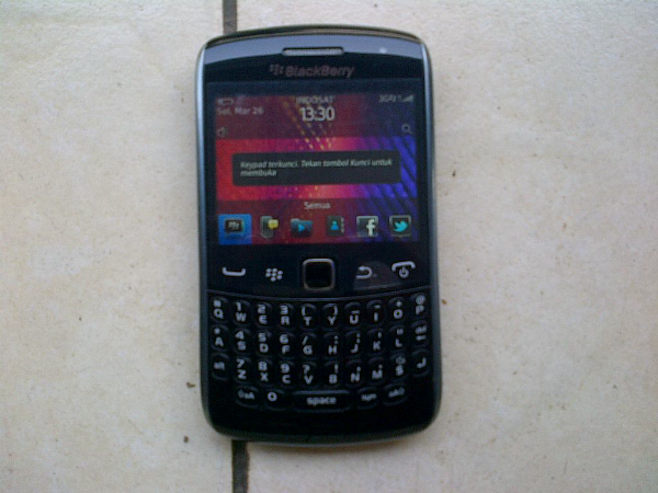 blackberry(bb) apollo 9360
