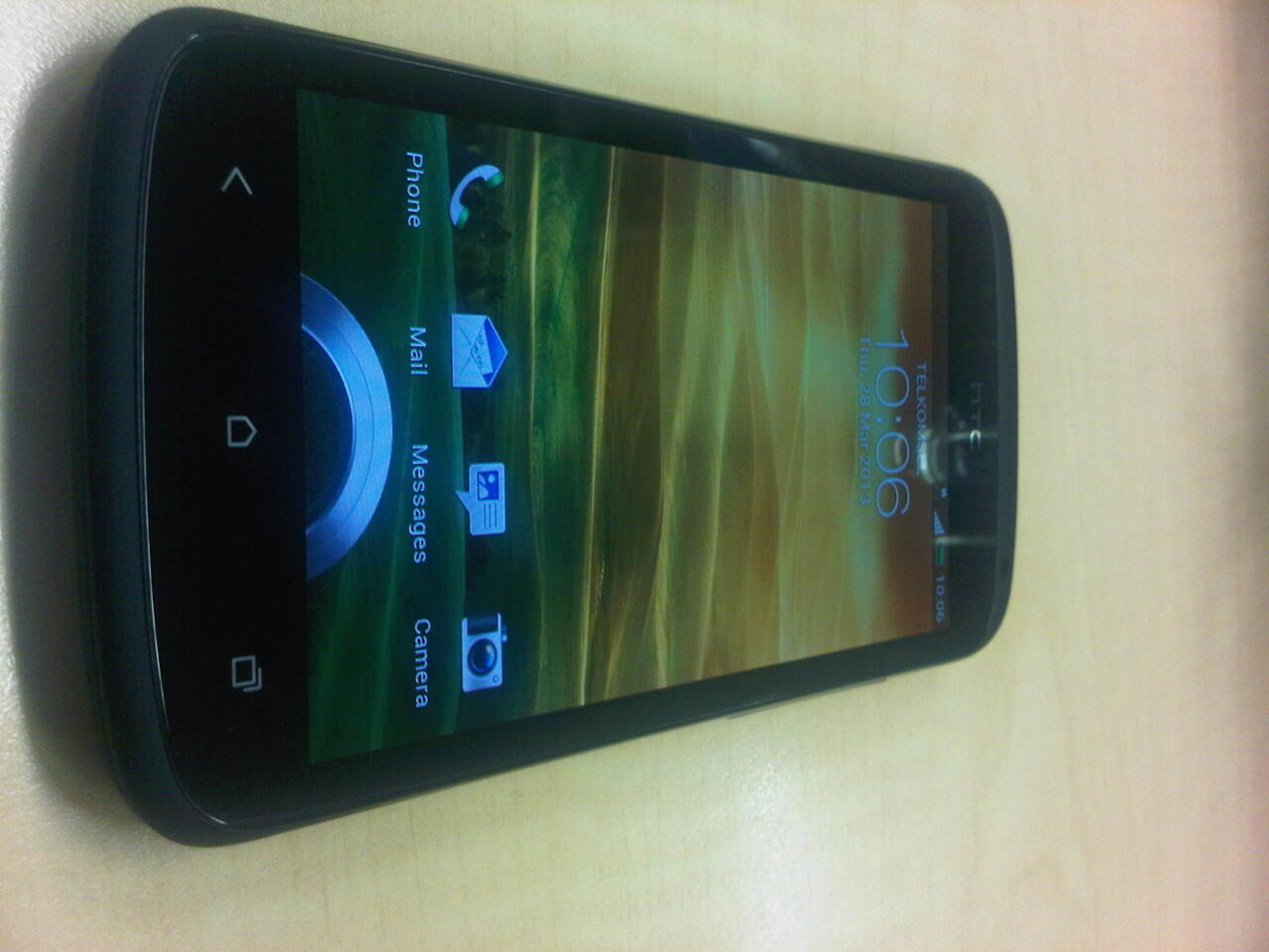 HTC ONE S