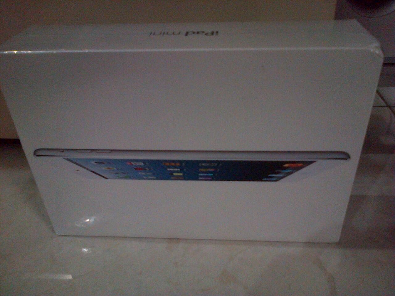 IPAD MINI WIFI + Cellular 16GB White BNIB