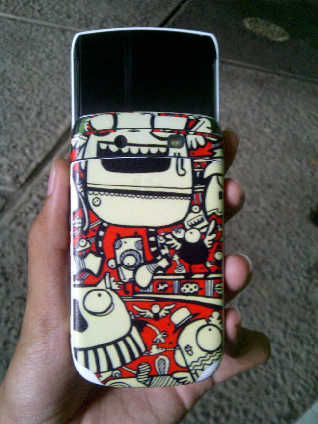 blackberry torch 9800 putih garansi berrindo 20 bulan