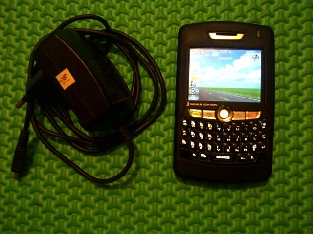 Blackberry Huron 8830 + jellycase ( jarang ada loh jellycase huron )