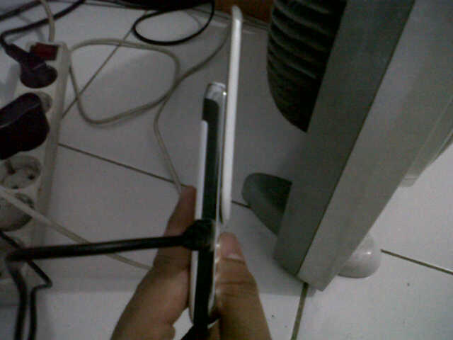 Jual BB Torch 9800 putih Mulusss