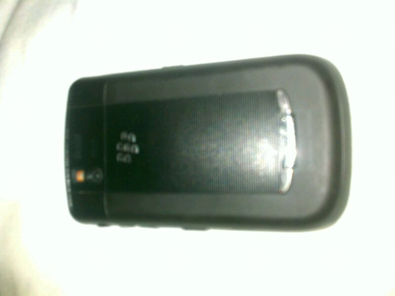 wts/jual cepat 2 buah bb 9650 gsm-cdma mulus like new