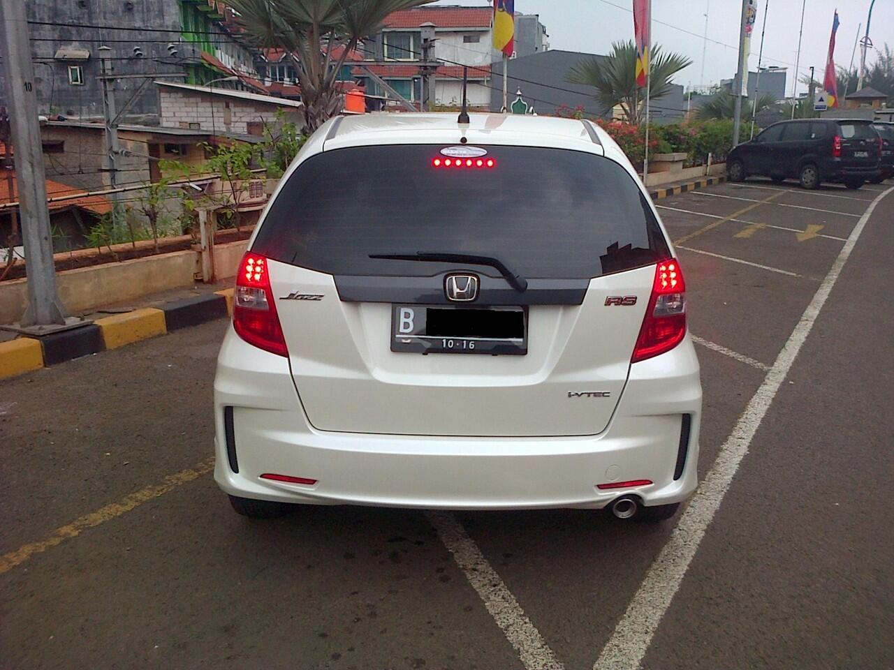Honda Jazz RS Facelift AT Putih Mutiara km 10rban