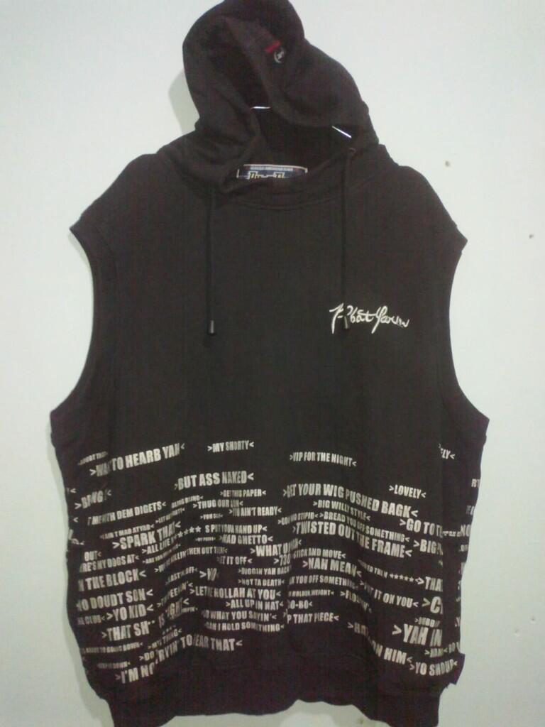 Terjual JUAL SWEATER/HOODIE/JAKET CUCI GUDANG LEMARI MURAH 