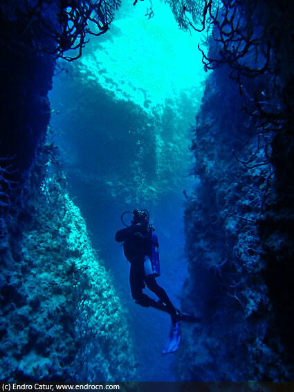 Wisata Bahari Unggulan KEMENBUDPAR { kerennn... }