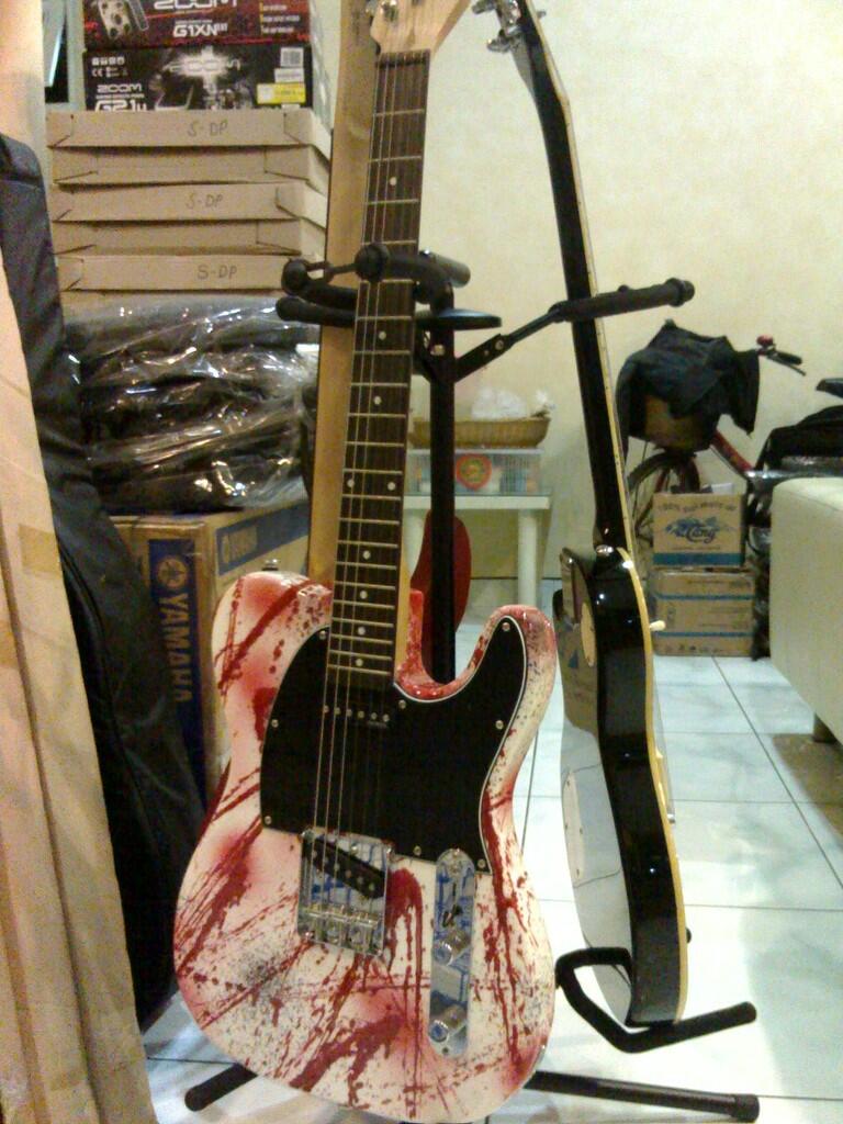 Special price offer 6 pieces artrock guitars ready stock special color!!