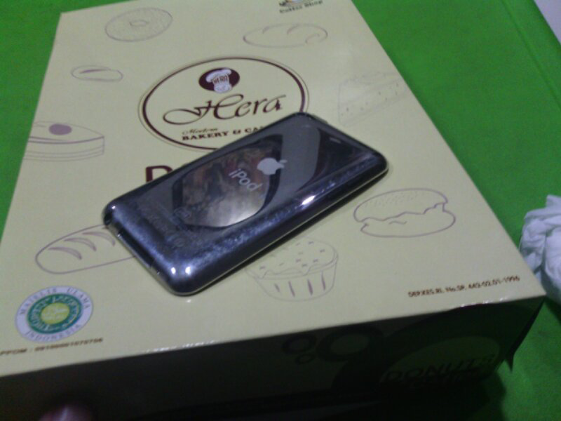 wts ipod touch 4 gen / gen4 rekber oke. murah