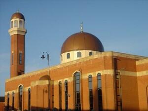 Ketika GEREJA Berubah Jadi MASJID &#91;INGGRIS&#93; - &#91;NOSARA.!!!&#93; 