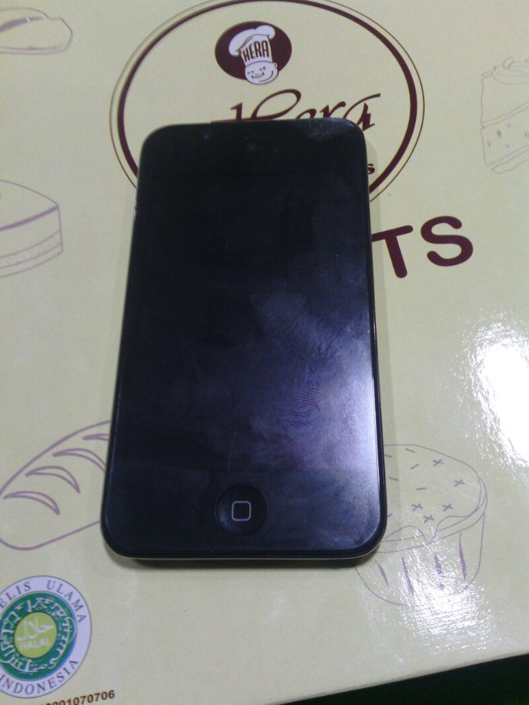 wts ipod touch 4 gen / gen4 rekber oke. murah