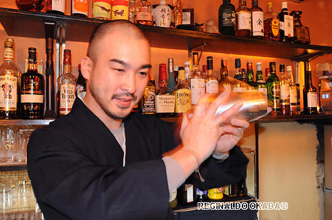 Alasan Biksu ini Buka Bar Minuman di Tokyo Jepang