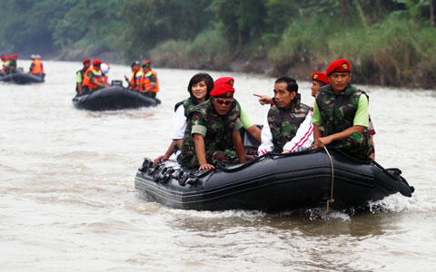 Jokowi akan Tengok Pembersihan Kali ala Kopassus