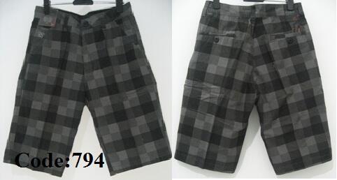 CELANA PENDEK TRENDY