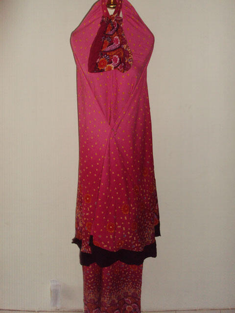 MUKENA BALI REMPEL