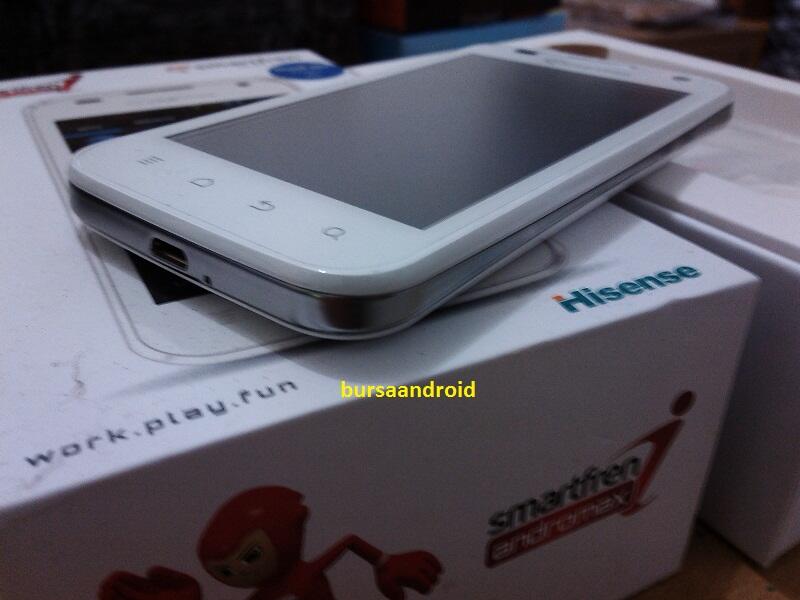 smartfren andromax i putih super mulus.... bonus case dan silicone