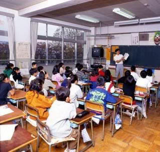 4 Macam Perbedaan Sekolah Indonesia Dengan Jepang 