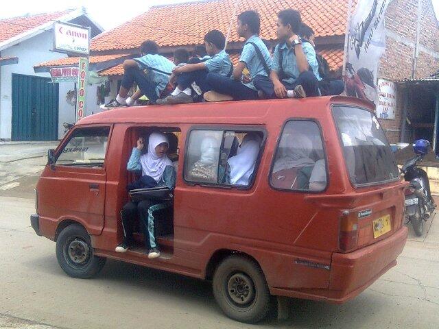 &#91;True Story&#93; supir takut polisi, ane naik angkot gratis