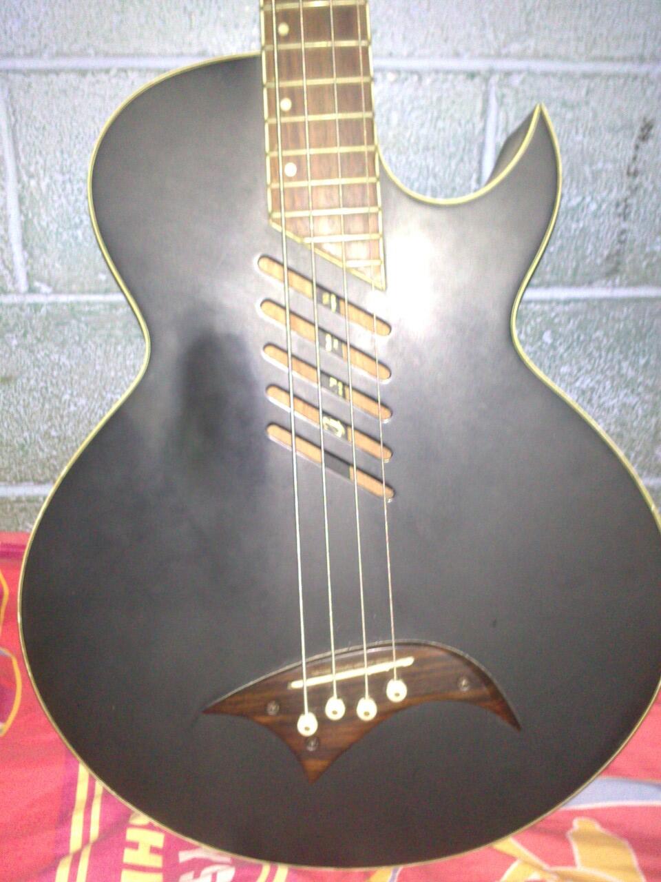 Jual Bass GiIlmore akustik elektrik second