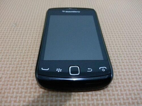 Blackberry Orlando 9380 Berrindo Baru Pakai 2 Bulan Mulus 99% Fullset TERMURAH !!!!!!