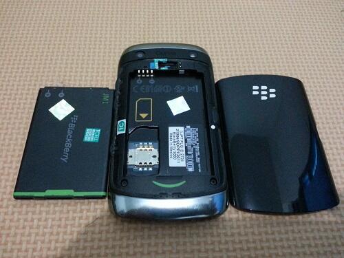 Blackberry Orlando 9380 Berrindo Baru Pakai 2 Bulan Mulus 99% Fullset TERMURAH !!!!!!