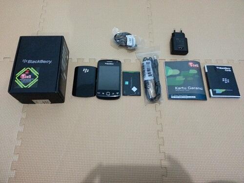 Blackberry Orlando 9380 Berrindo Baru Pakai 2 Bulan Mulus 99% Fullset TERMURAH !!!!!!