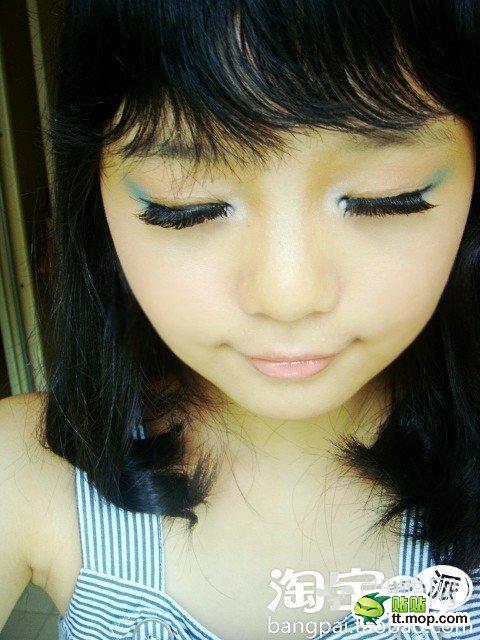 Ce 12 thn (masih SD). make up sendiri bagaikan seorang profesional