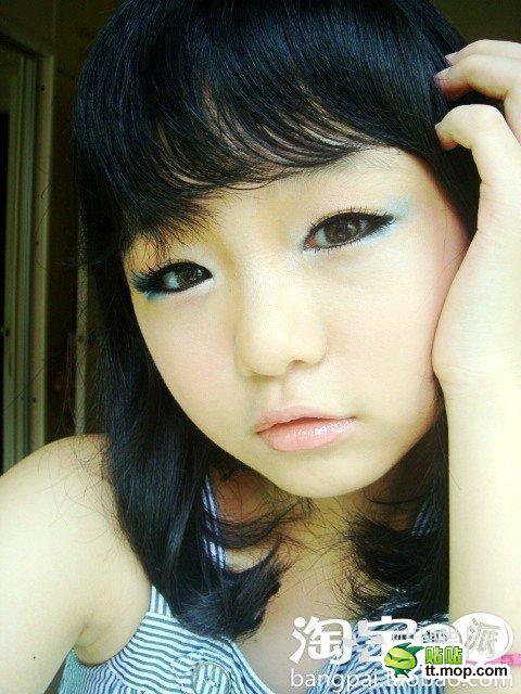 Ce 12 thn (masih SD). make up sendiri bagaikan seorang profesional