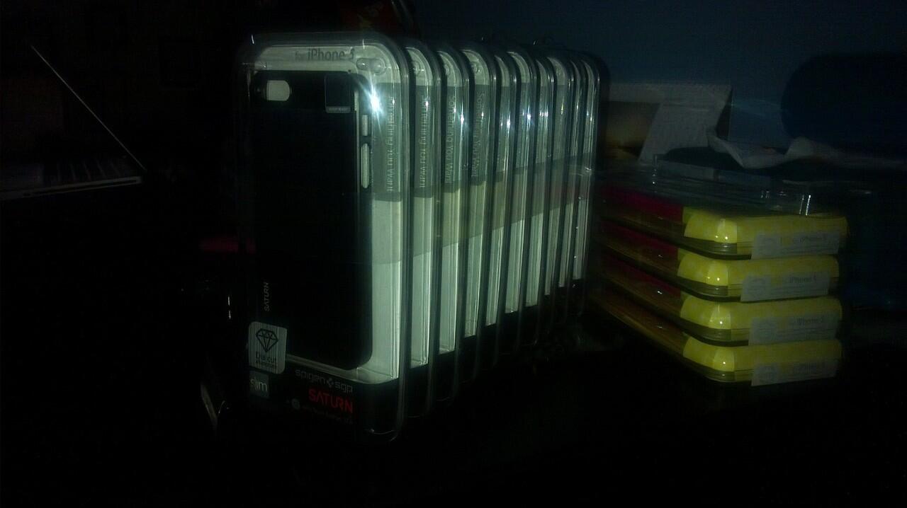 Terjual [ DyzStore ] ORIGINAL Spigen iPhone 6 - YEAR END 