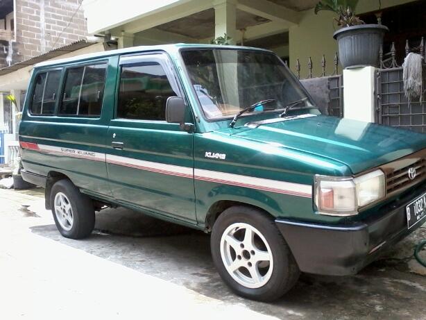 TOYOTA KIJANG SUPER th.1990