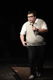 Stand Up Comedy di Indonesia udah berkembang Pesat