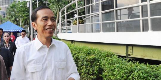 4 Oleh-Oleh Yang Didapat Jokowi Dari Singapura