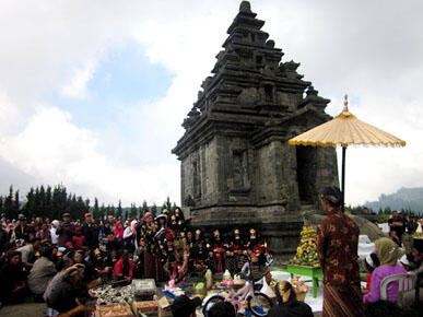 ANAK GIMBAL - Raja Tanpa Mahkota Dari Dieng