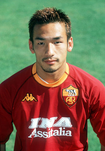 Hidetoshi Nakata Inspirasi sepak bola Asia era Modern