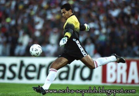 Kiper Legendaris Dunia