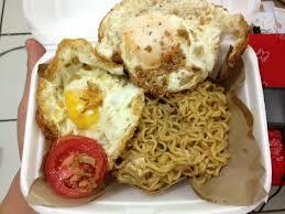 INDOMIE REBUS KARI AYAM VS INDOMIE ORIGINAL Mana pilihan agan??