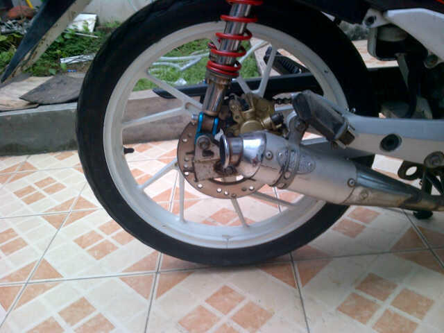 Shogun SP 2007 Hitam Putih