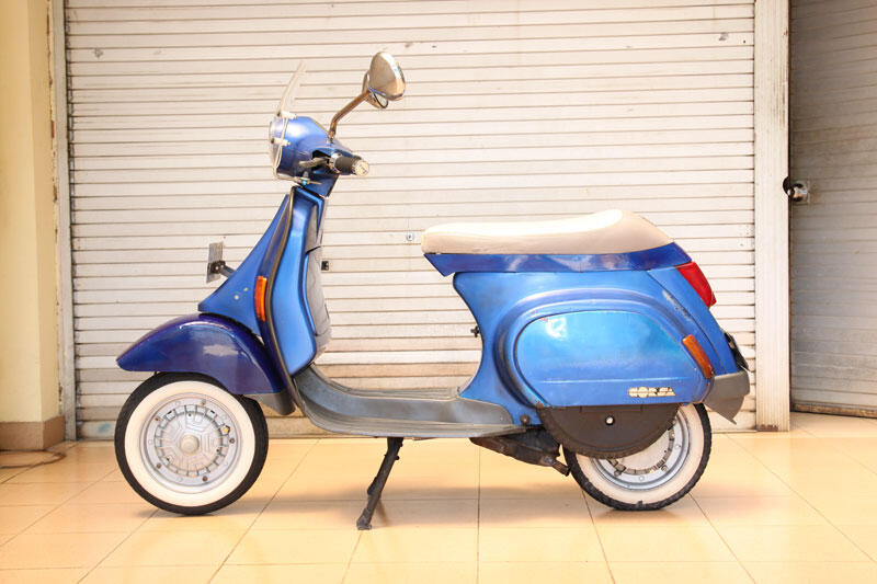 Vespa Corsa '94 Biru Metalik Siap Pakai