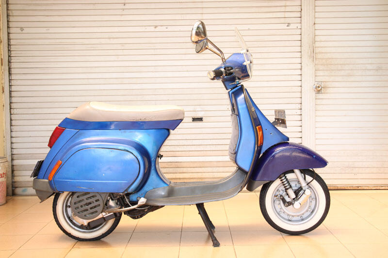 Vespa Corsa '94 Biru Metalik Siap Pakai