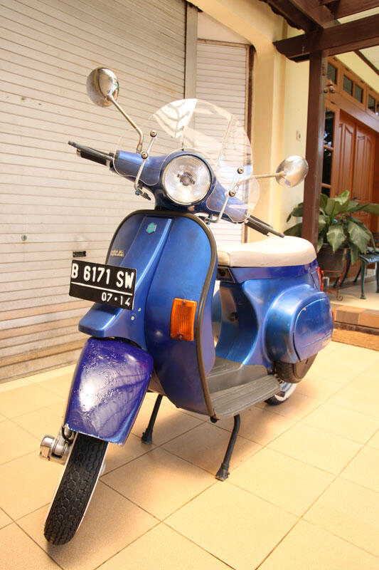 Vespa Corsa '94 Biru Metalik Siap Pakai