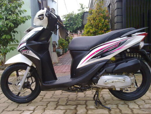 Spacy Putih September 2012 + Balik Nama ke Pembeli Gress Seperti Baru