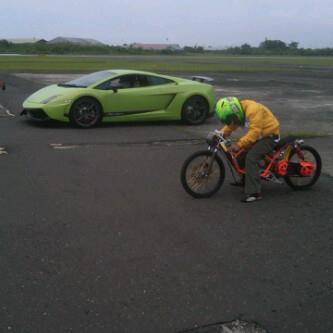 LAMBORGHINI GALARDO VS MIO DRAG