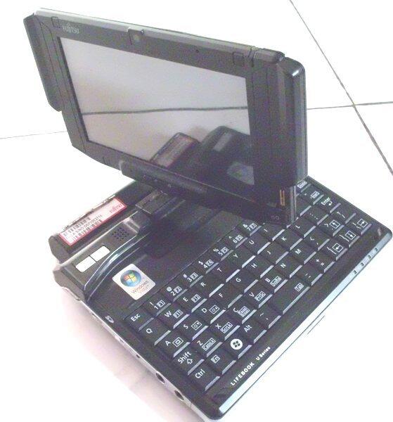 FUJITSU TABLET U1010 3G