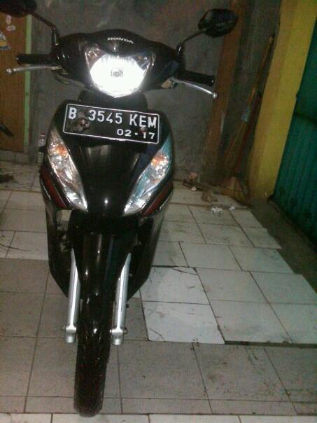 HONDA SPACY HELM IN 2012 " HITAM " LIKE NEW ( GREESS )